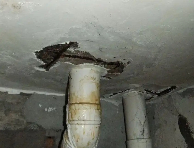 阿勒泰卫生间漏水维修公司浅析阿勒泰卫生间渗水维修的方法